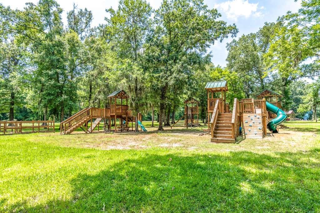 129 Sour Lake Circle, Cleveland, Texas image 8