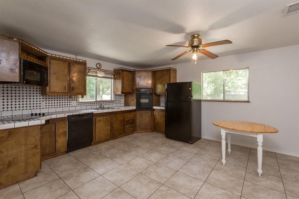 19984 Live Oak Estates Drive, Porter, Texas image 8