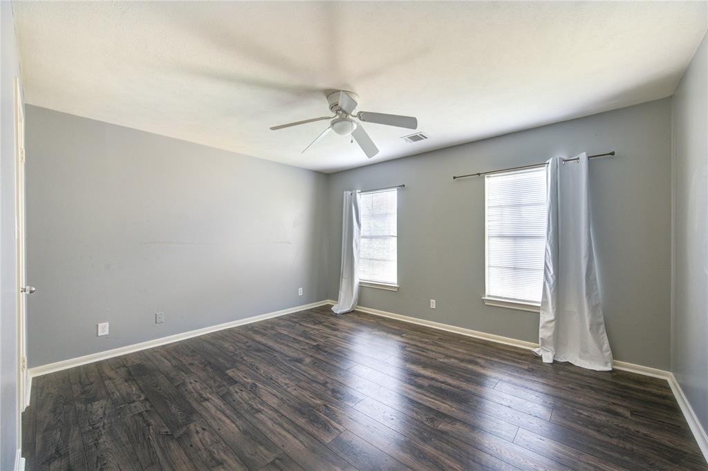 1322 Village Garden Drive, Missouri City, Texas image 29