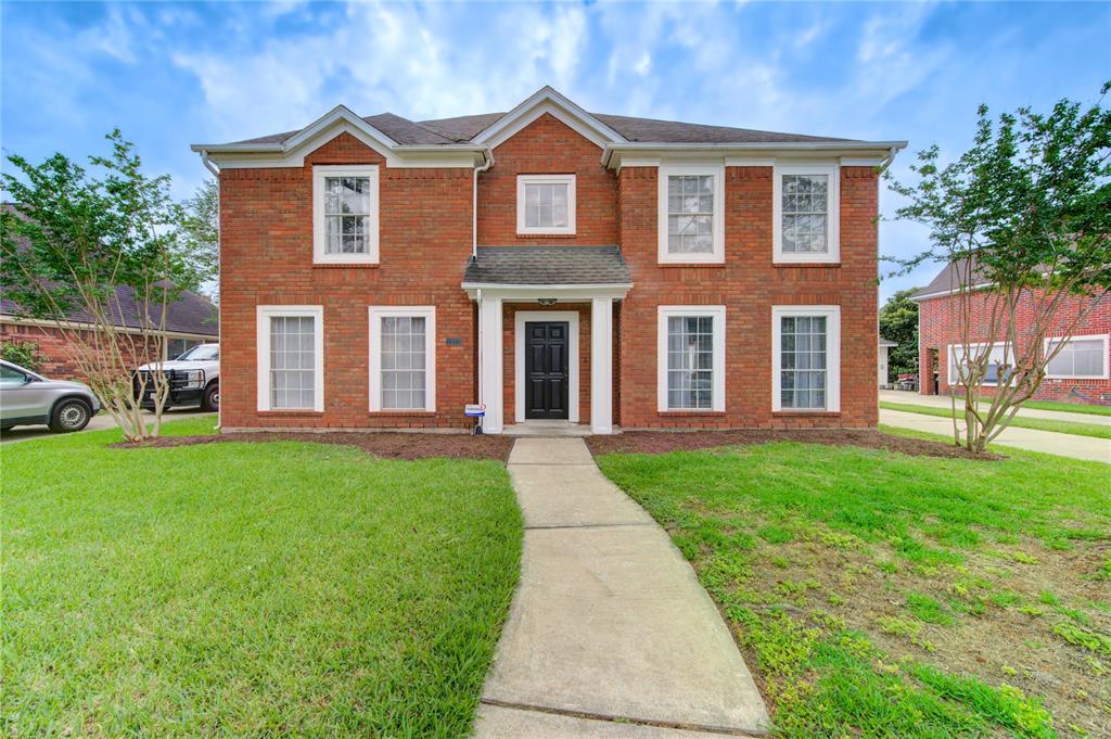 1322 Village Garden Drive, Missouri City, Texas image 1