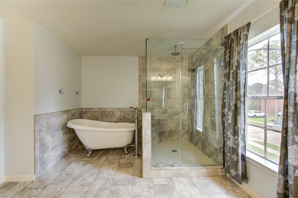 1322 Village Garden Drive, Missouri City, Texas image 24