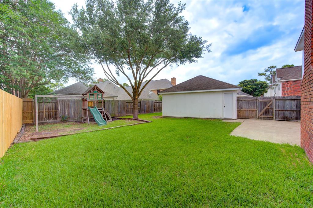 1322 Village Garden Drive, Missouri City, Texas image 33