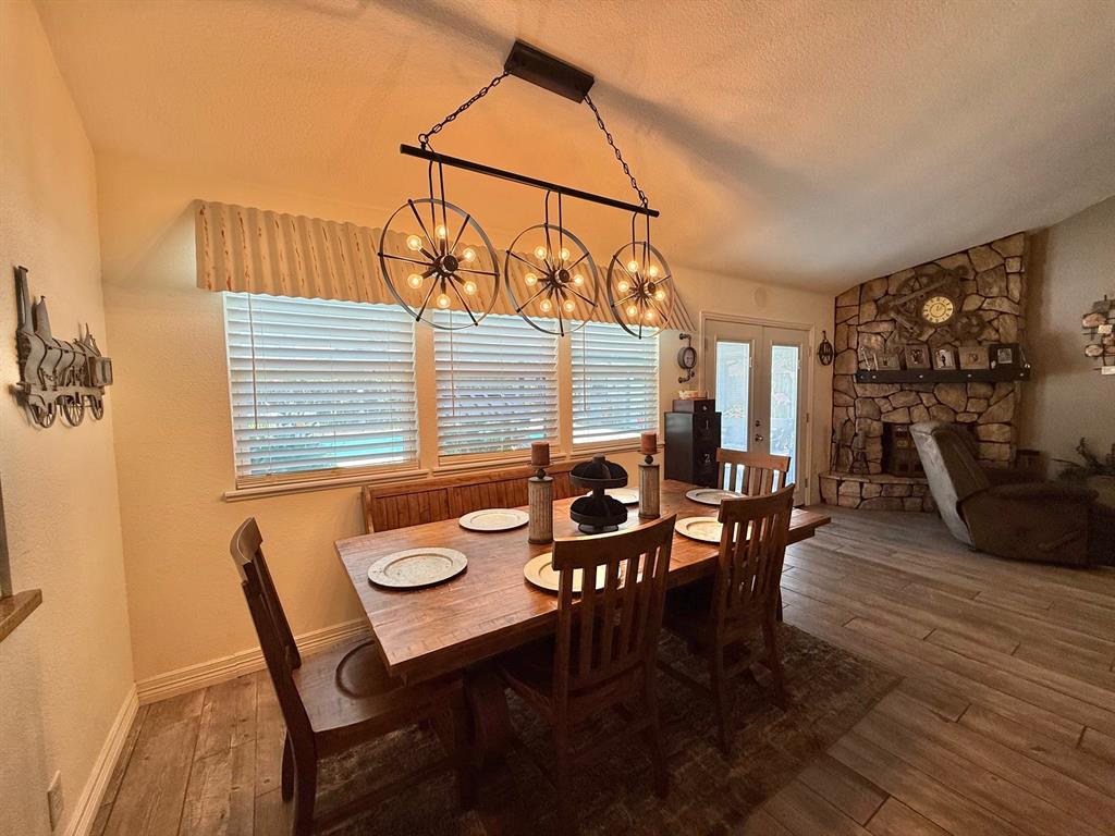 2330 Little John Lane, Groves, Texas image 10