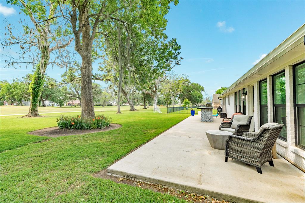 247 S Amherst Drive, West Columbia, Texas image 38