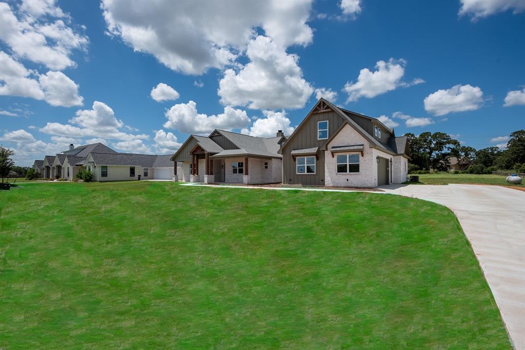 5864 Rain Meadow Drive, College Station, Texas image 3