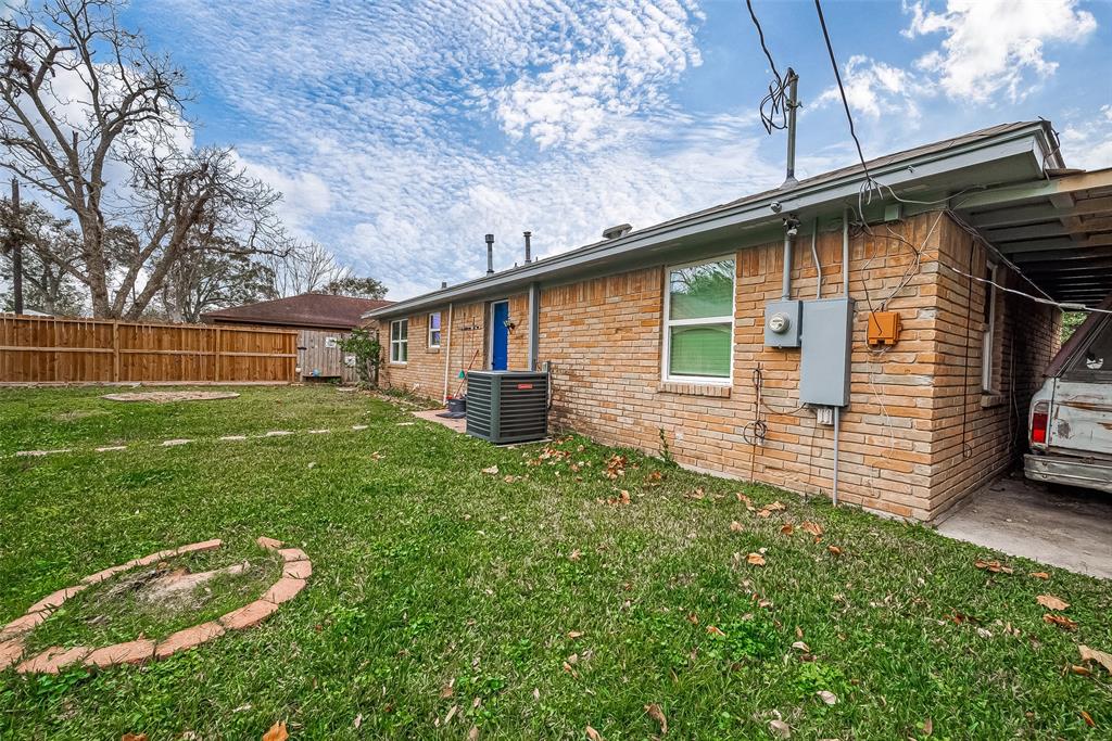 2406 Hillshire Drive, Deer Park, Texas image 26