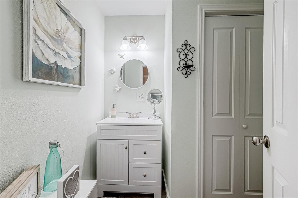 2406 Hillshire Drive, Deer Park, Texas image 18