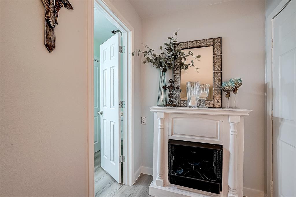2406 Hillshire Drive, Deer Park, Texas image 15