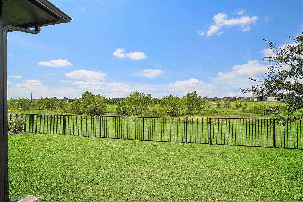 4802 Cold Stream Court, Fulshear, Texas image 31