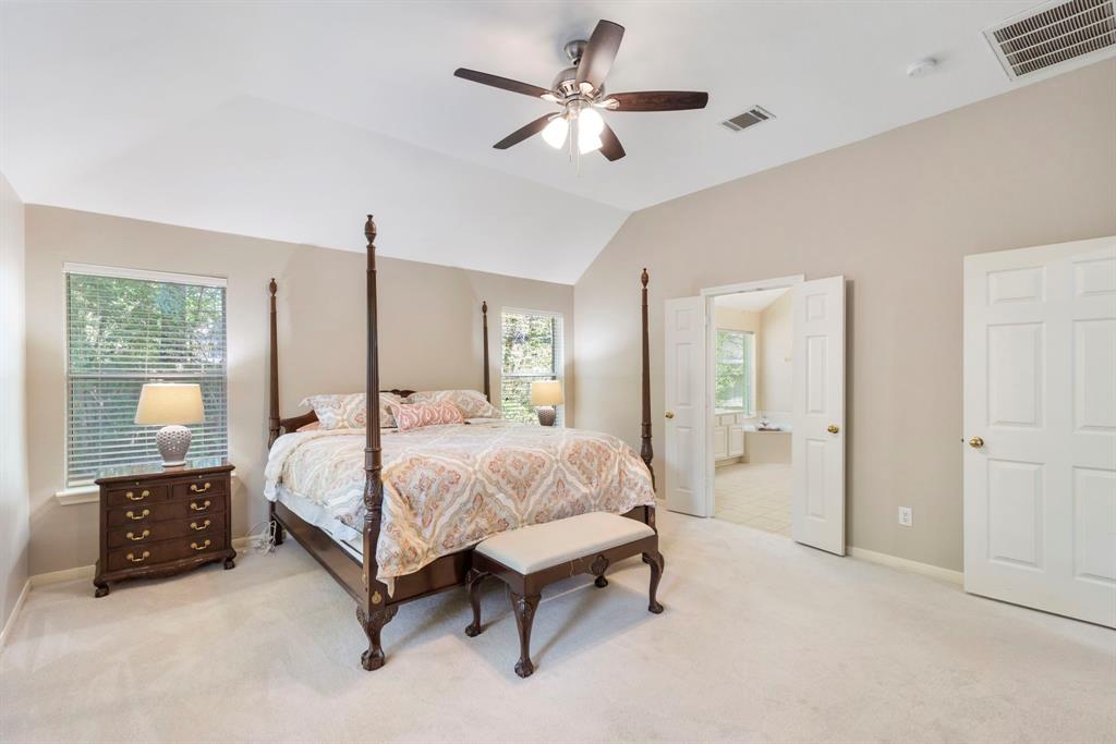 99 N Downy Willow Circle, The Woodlands, Texas image 13
