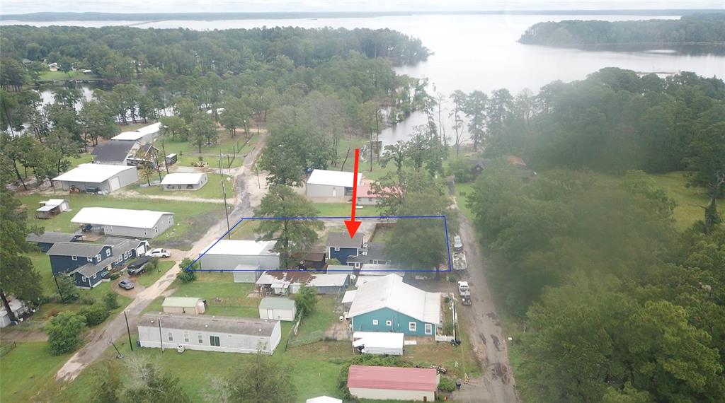 195 Lakeside Drive, Zavalla, Texas image 3