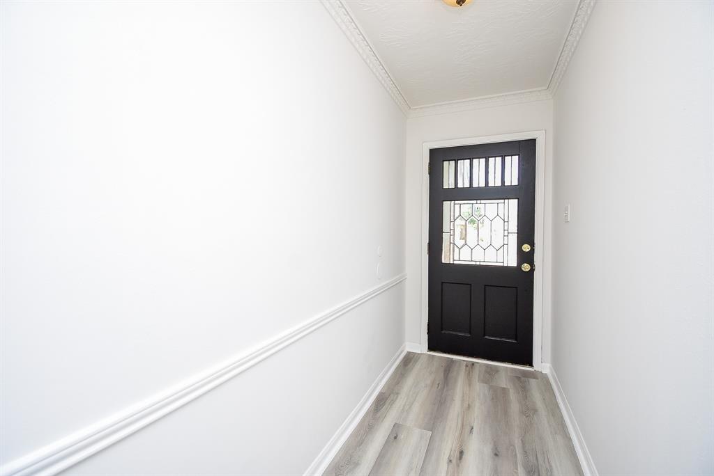 154 Squires Bend