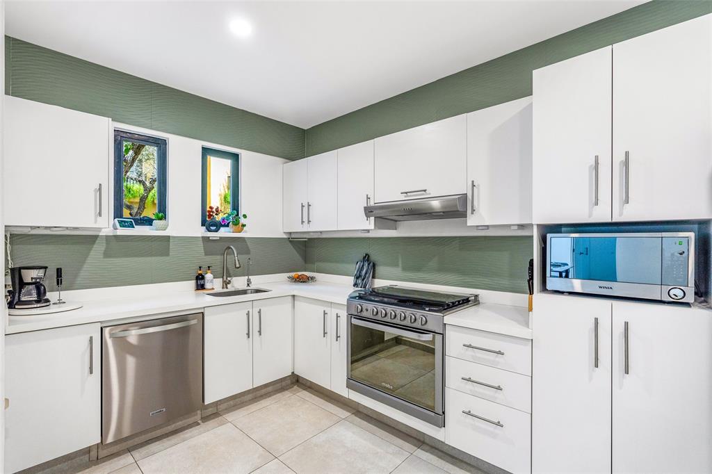 37750, Mexico, 3 Bedrooms Bedrooms, ,4 BathroomsBathrooms,Residential,Active,13311