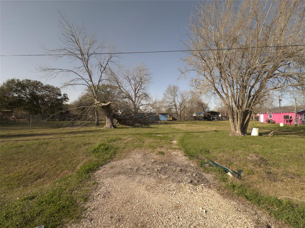 2522 Stonewall Street, La Marque, Texas image 1