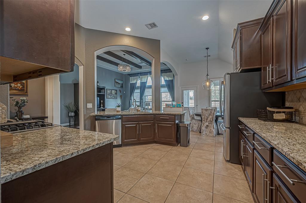 6306 Hidden Alley Drive, Katy, Texas image 12
