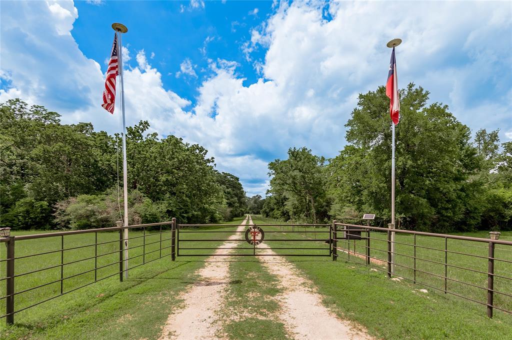 15010 NW Sh 21 West, Crockett, Texas image 2