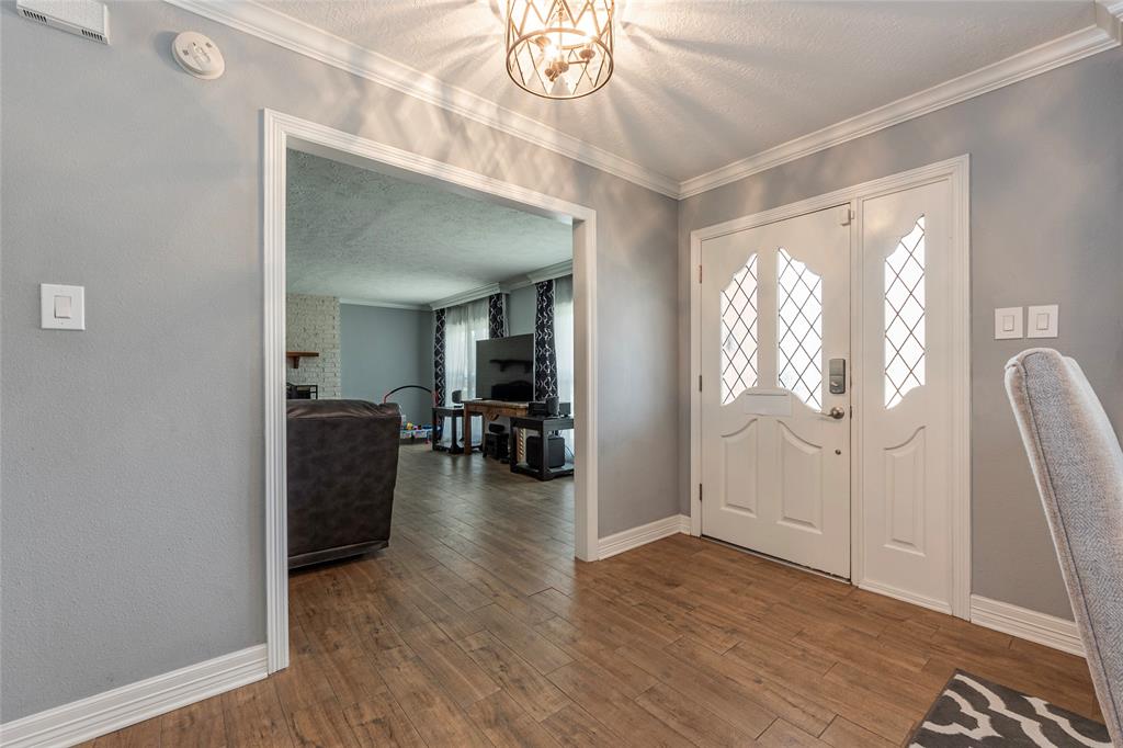 1050 Royal Oak Drive, Dickinson, Texas image 18