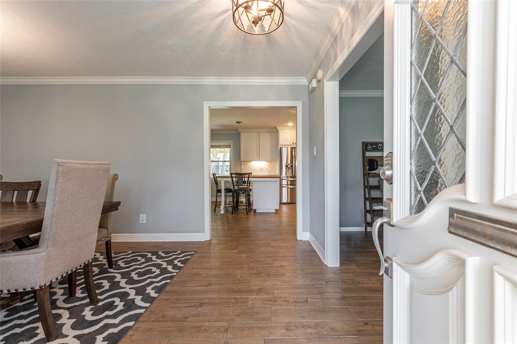 1050 Royal Oak Drive, Dickinson, Texas image 13