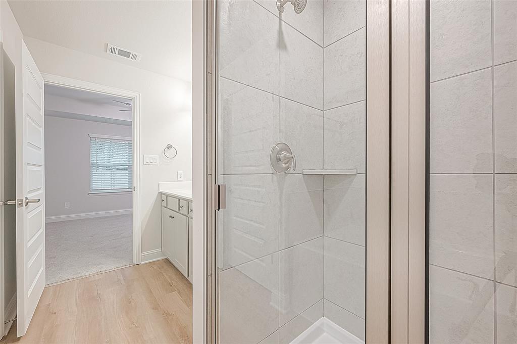 416 Bryan Way, Angleton, Texas image 3
