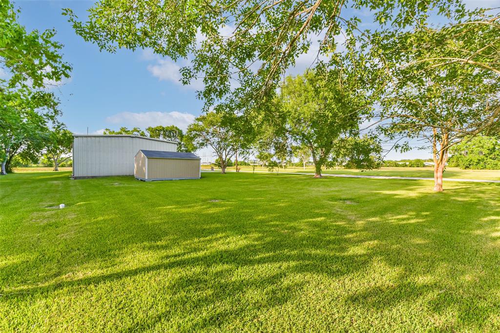 12031 1/2 N L Street, La Porte, Texas image 36