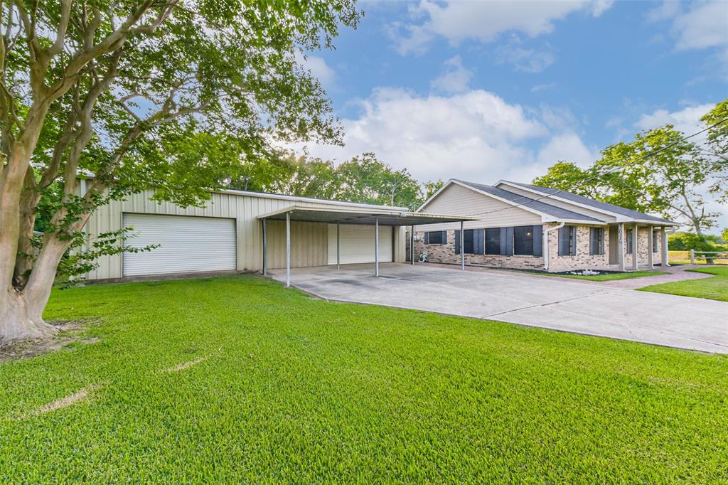 12031 1/2 N L Street, La Porte, Texas image 3