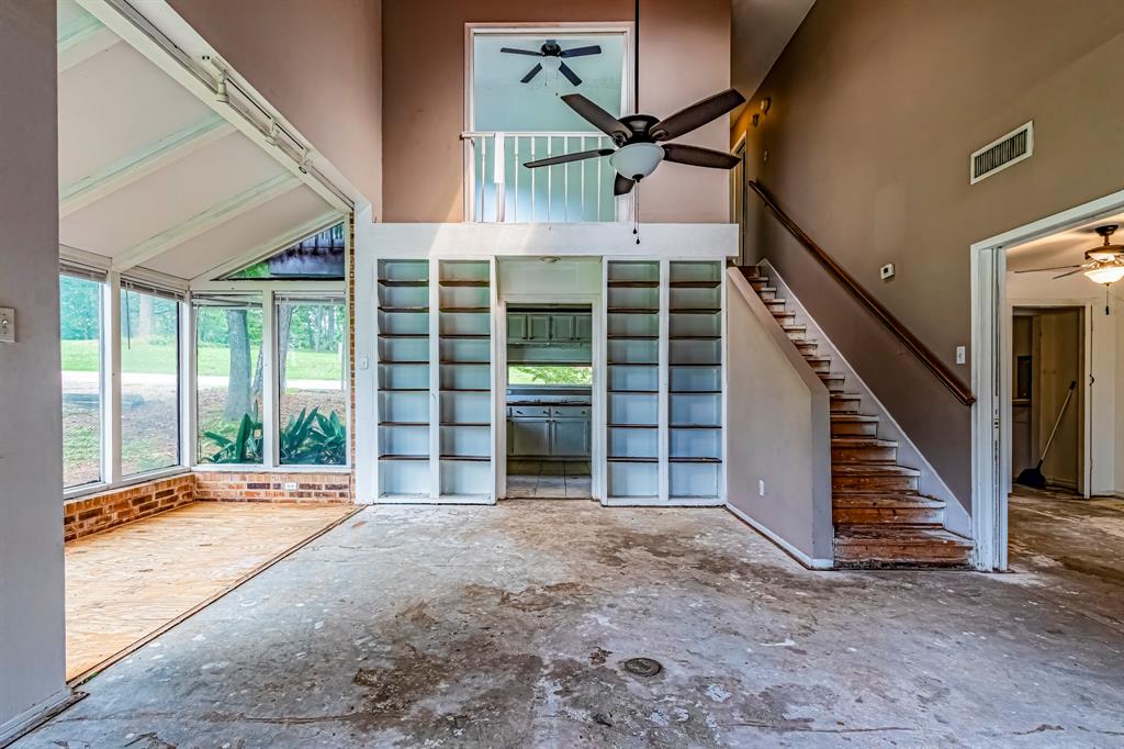 200 Fountain Lake #131, Livingston, Texas image 2