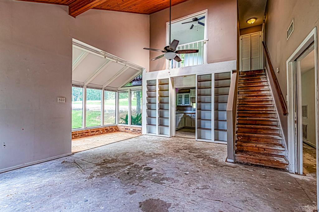 200 Fountain Lake #131, Livingston, Texas image 3