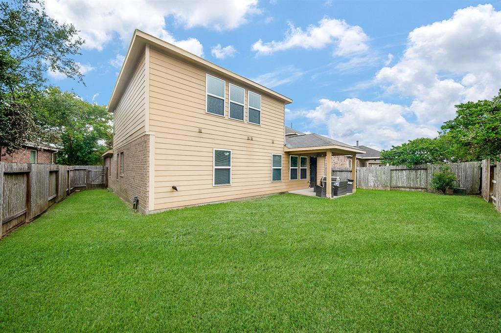 6323 Thornton Drive, Missouri City, Texas image 7