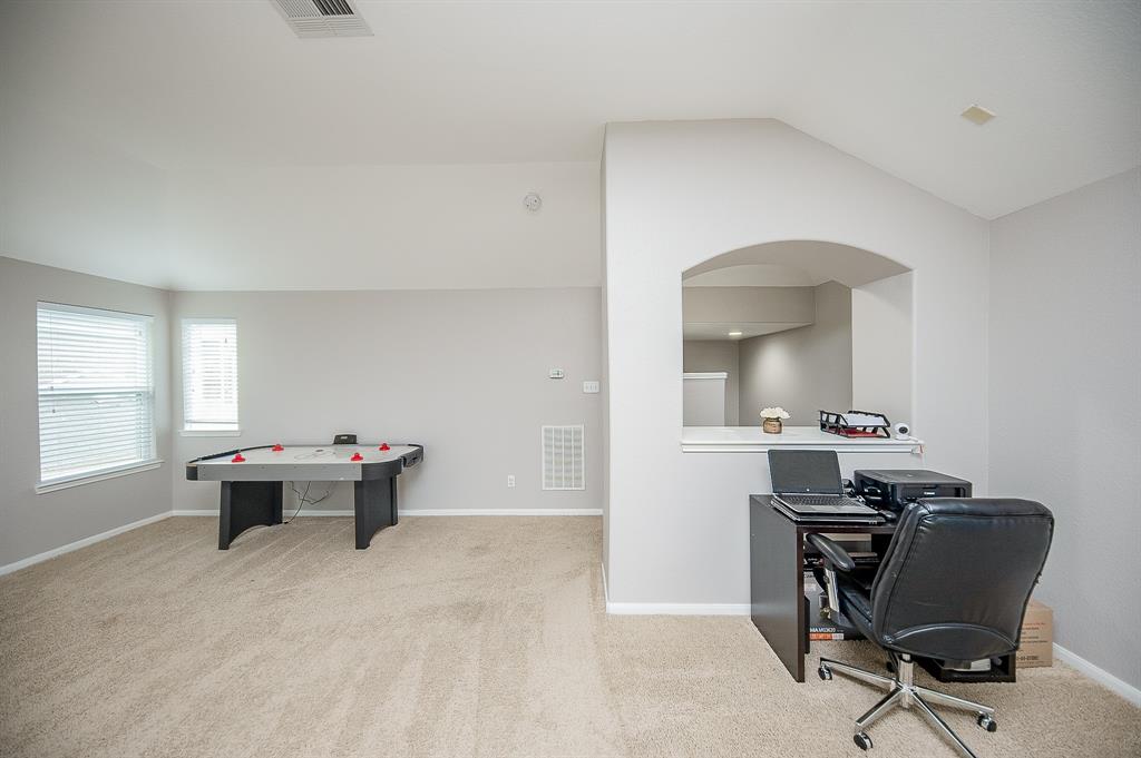 6323 Thornton Drive, Missouri City, Texas image 45
