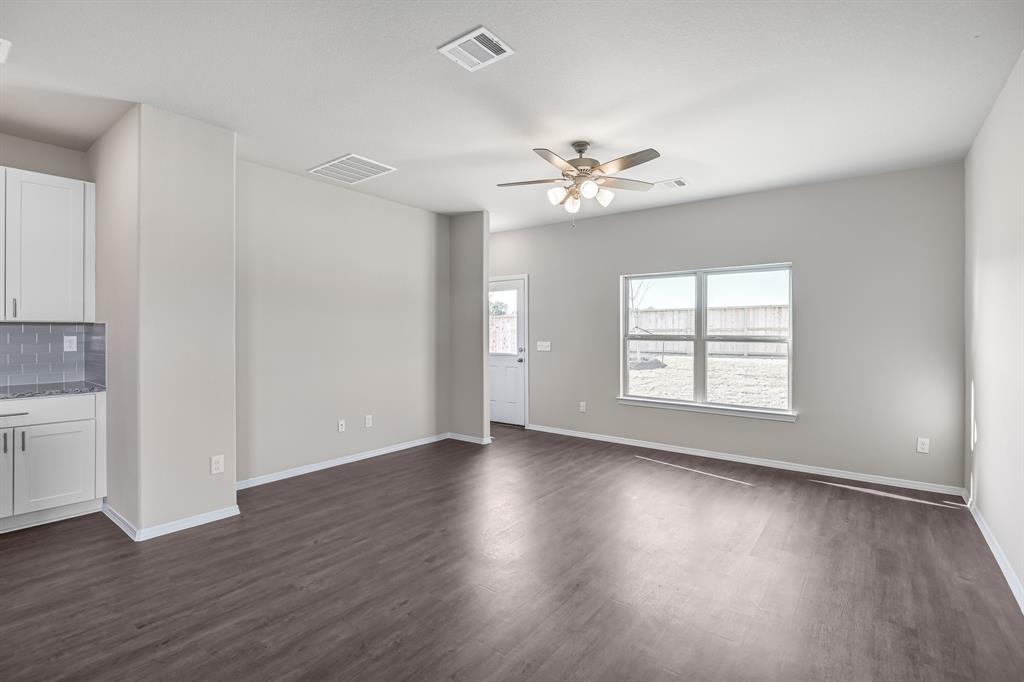 10807 Red Orchid Drive, Houston, Texas image 9