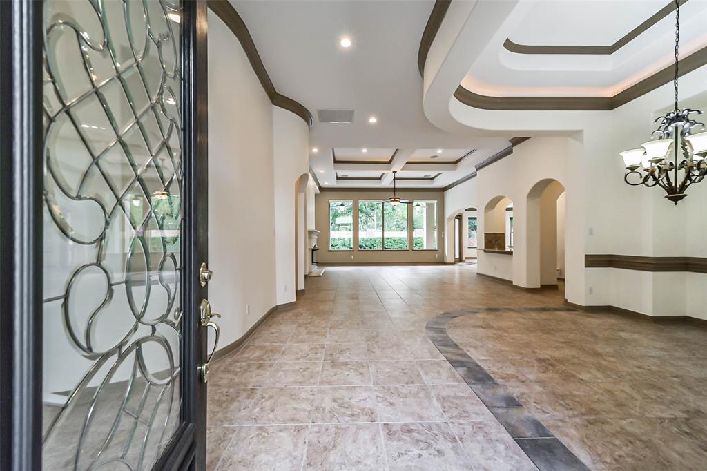 3402 Louvre Lane