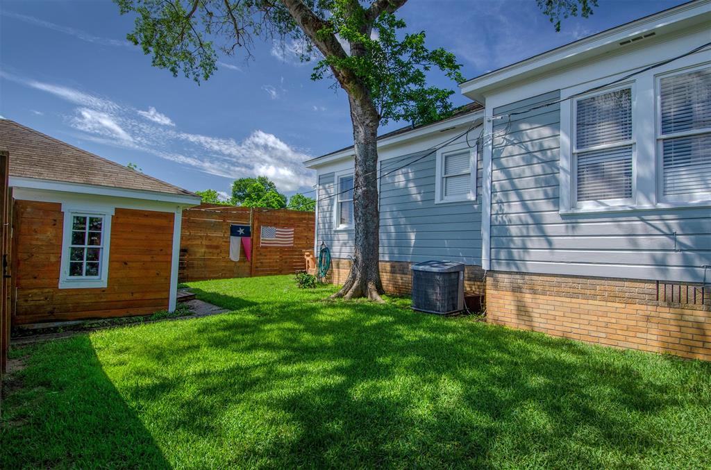 200 E Lubbock Street, Brenham, Texas image 15