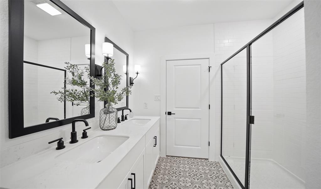 451 East Rose Marie Lane, Montgomery, Texas image 12
