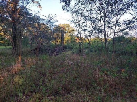 Vacant Land For Sale - 2018 County Road 4009<br/> New Boston, TX 75570