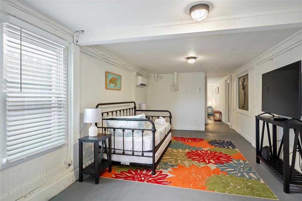 4213 Avenue T 1/2, Galveston, Texas image 27