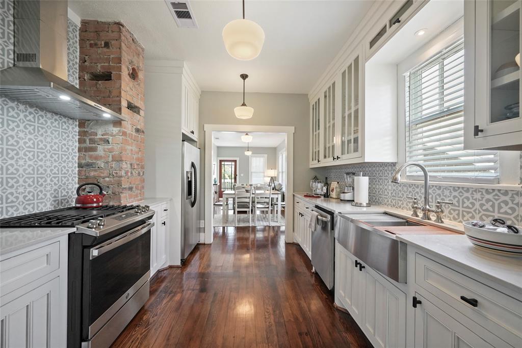 4213 Avenue T 1/2, Galveston, Texas image 14
