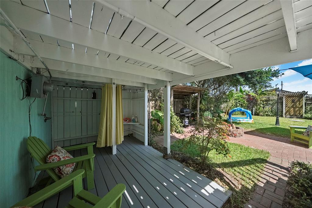 4213 Avenue T 1/2, Galveston, Texas image 31