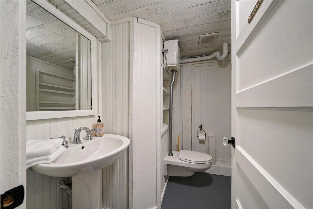4213 Avenue T 1/2, Galveston, Texas image 30