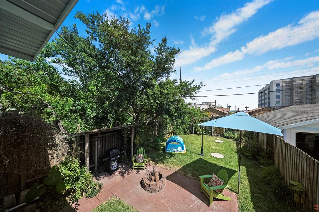 4213 Avenue T 1/2, Galveston, Texas image 34