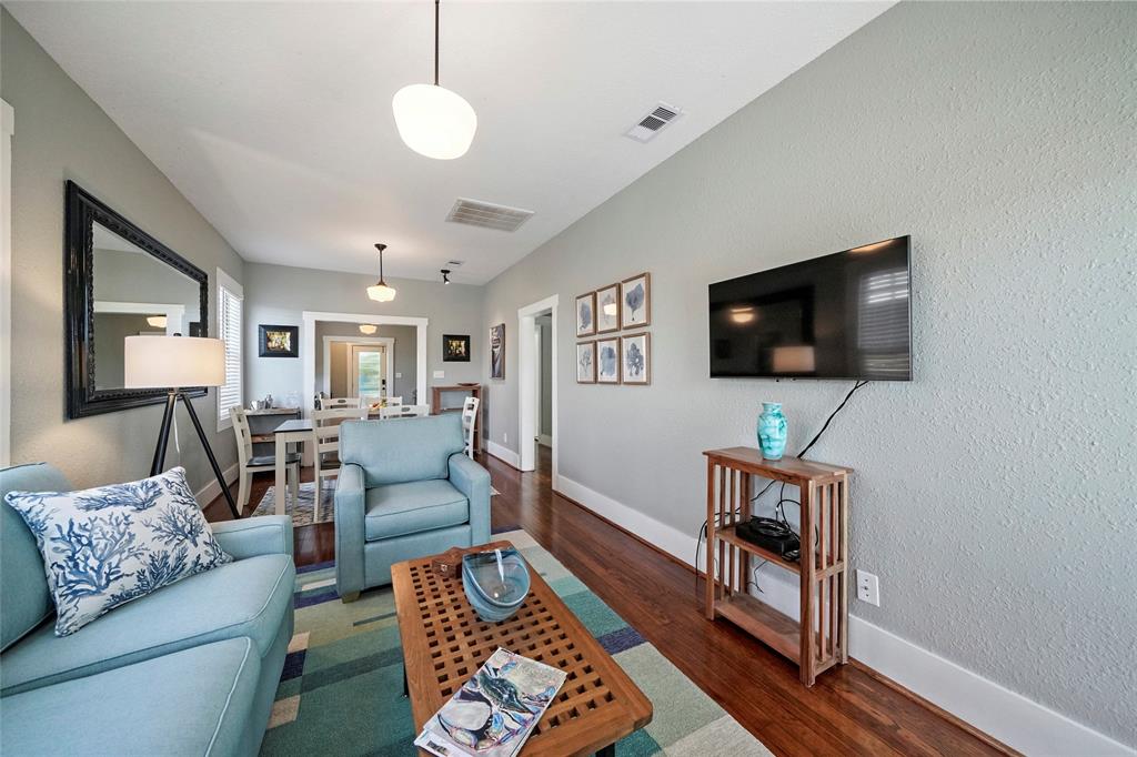 4213 Avenue T 1/2, Galveston, Texas image 6