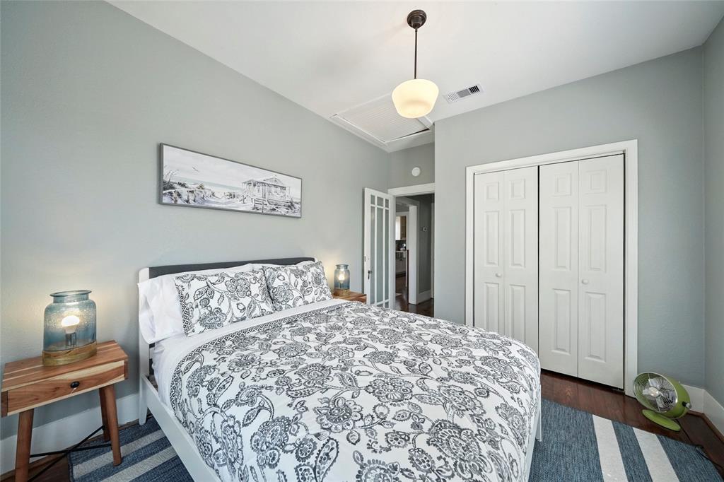 4213 Avenue T 1/2, Galveston, Texas image 22