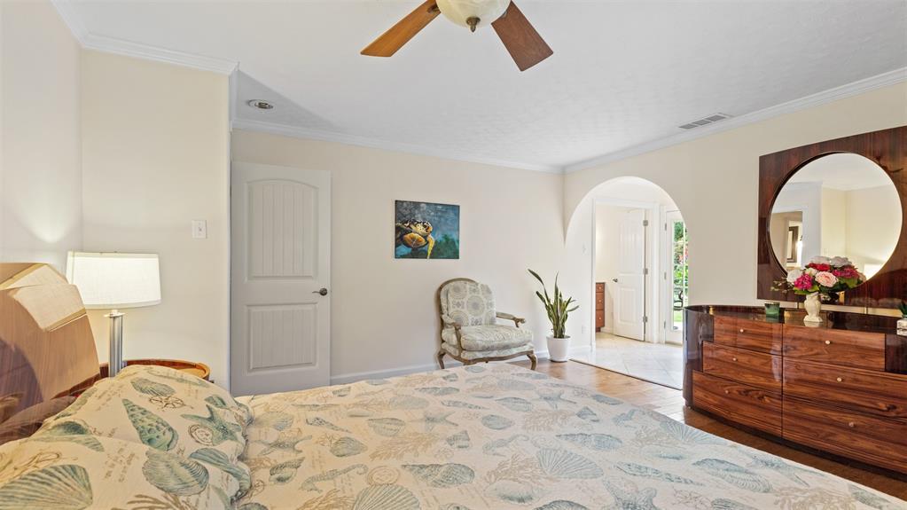 806 Hackberry Street, La Porte, Texas image 17