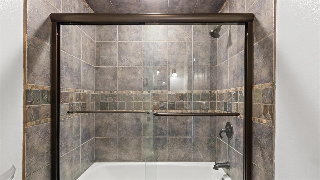 806 Hackberry Street, La Porte, Texas image 19