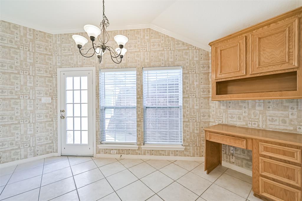 314 Parkwood Village Drive, Friendswood, Texas image 18