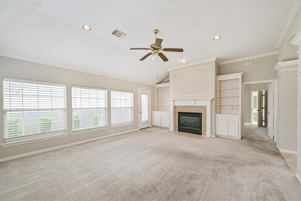 314 Parkwood Village Drive, Friendswood, Texas image 11