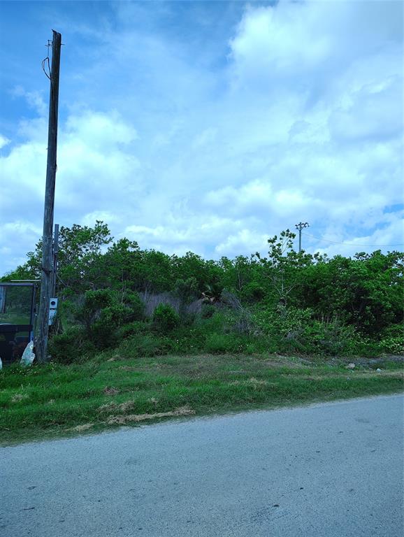 331 18, San Leon, Texas image 2