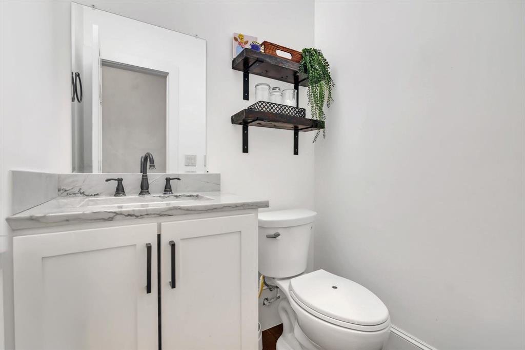 210 County Road 3311, Cleveland, Texas image 26