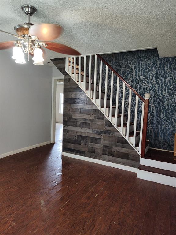 527 W 6th Street, Freeport, Texas image 17