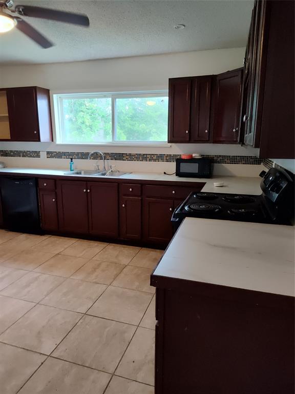 527 W 6th Street, Freeport, Texas image 5