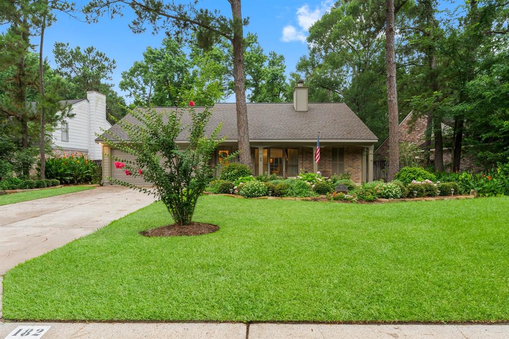 182 Sandpebble Drive, The Woodlands, Texas image 4